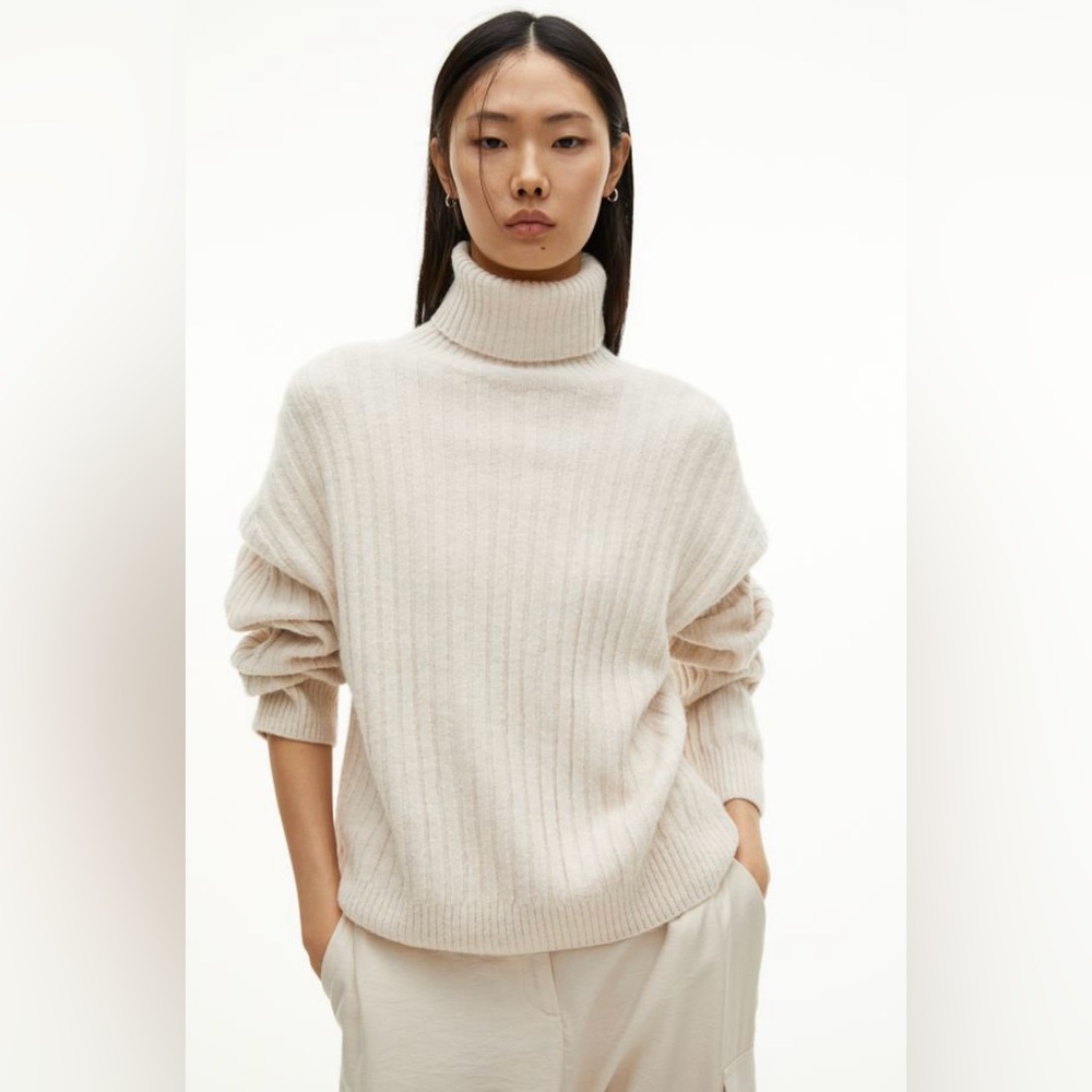 NWT Knit Sweater